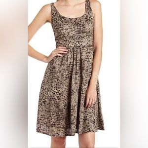 ✨ Calvin Klein Fit & Flare Dress – Crocodile Print – Size 8 – Chic Brown & Cream